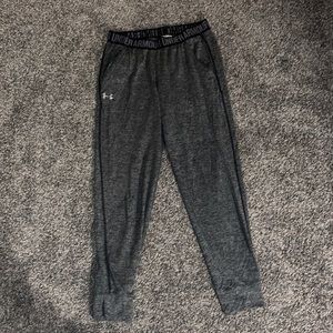 Never worn Under Armor sweatpants